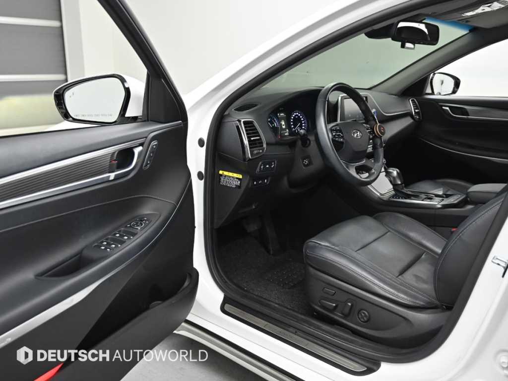 현대 그랜저IG 하이브리드 2.4 HEV 익스클루시브 스페셜 - 이미지 20