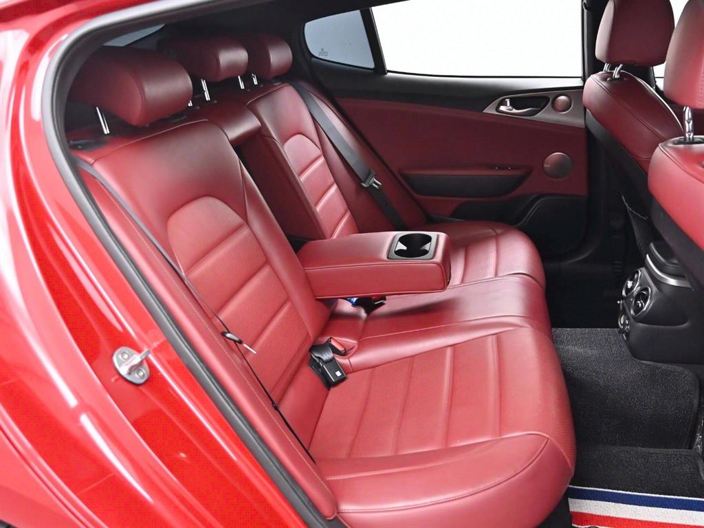 기아 스팅어 3.3 터보 AWD GT