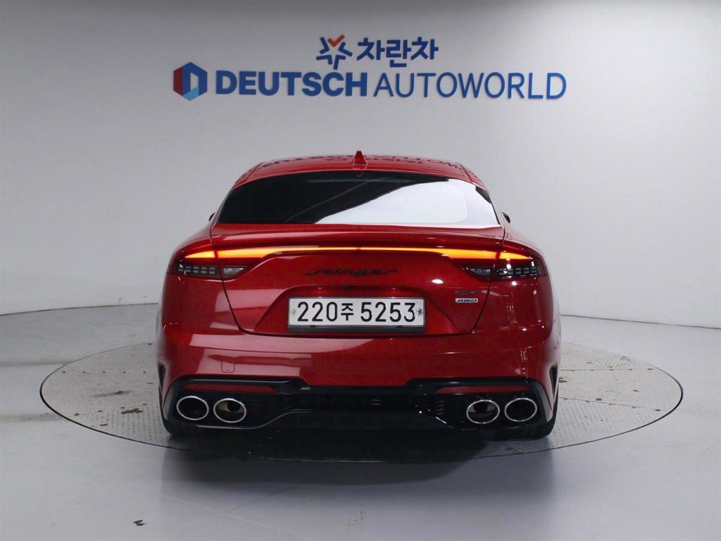 기아 스팅어 3.3 터보 AWD GT - 이미지 9