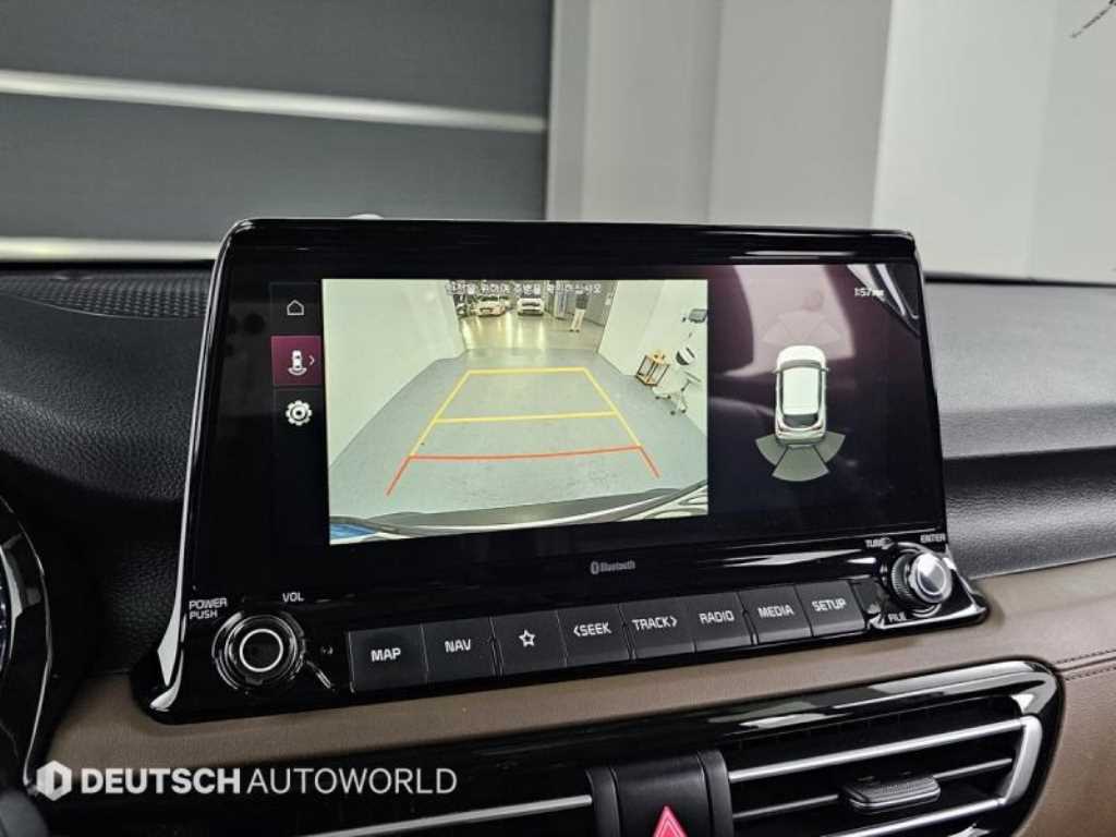 기아 셀토스 1.6 가솔린 2WD 시그니처 - 이미지 2