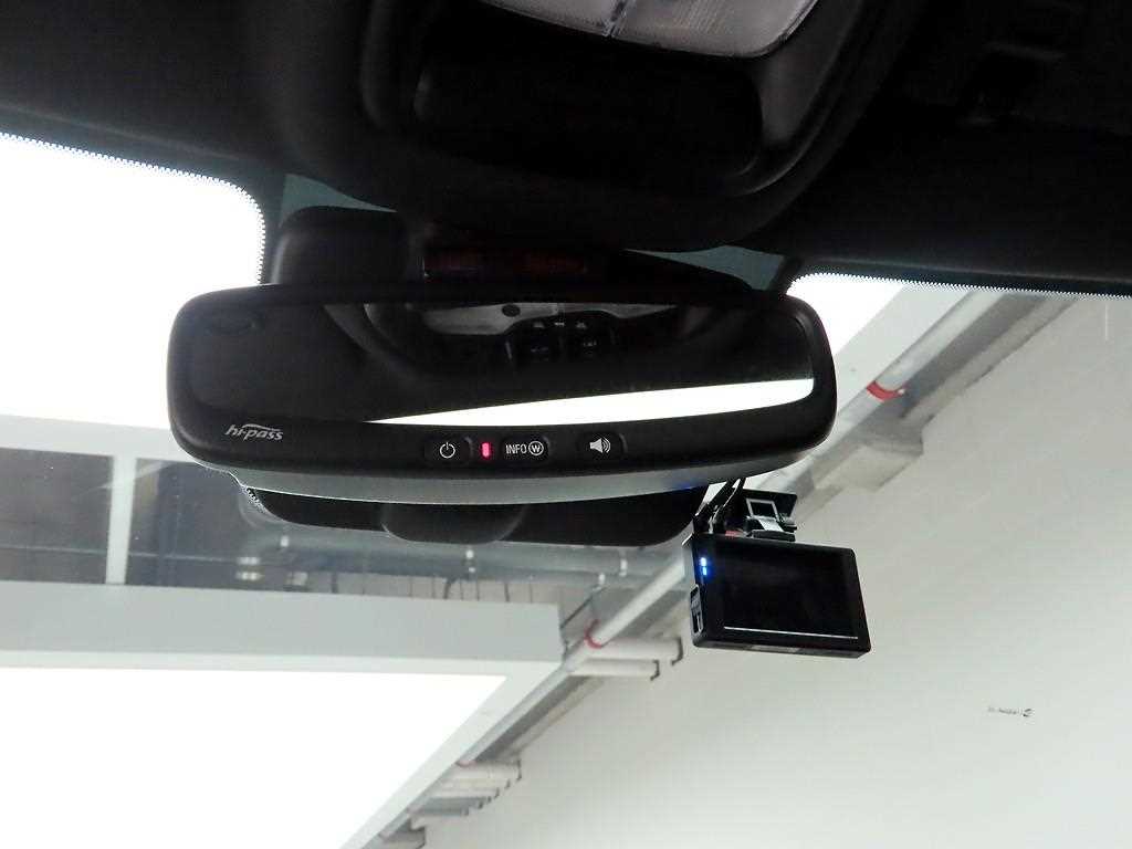 쉐보레 (대우) 트레일블레이저 1.35 가솔린 AWD RS - 이미지 4