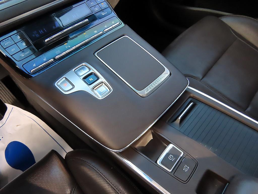 현대 더 뉴그랜저IG 가솔린 2.5 익스클루시브