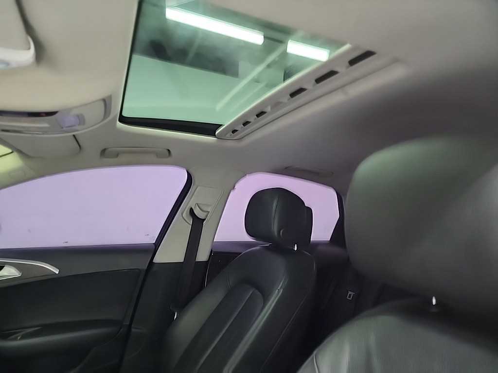 아우디 A6(4세대) 35 TDI 컴포트 - 이미지 3