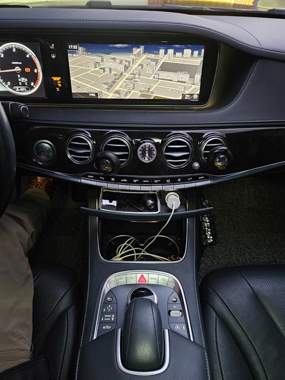 벤츠 S클래스(6세대) S350 d 4매틱 - 이미지 10