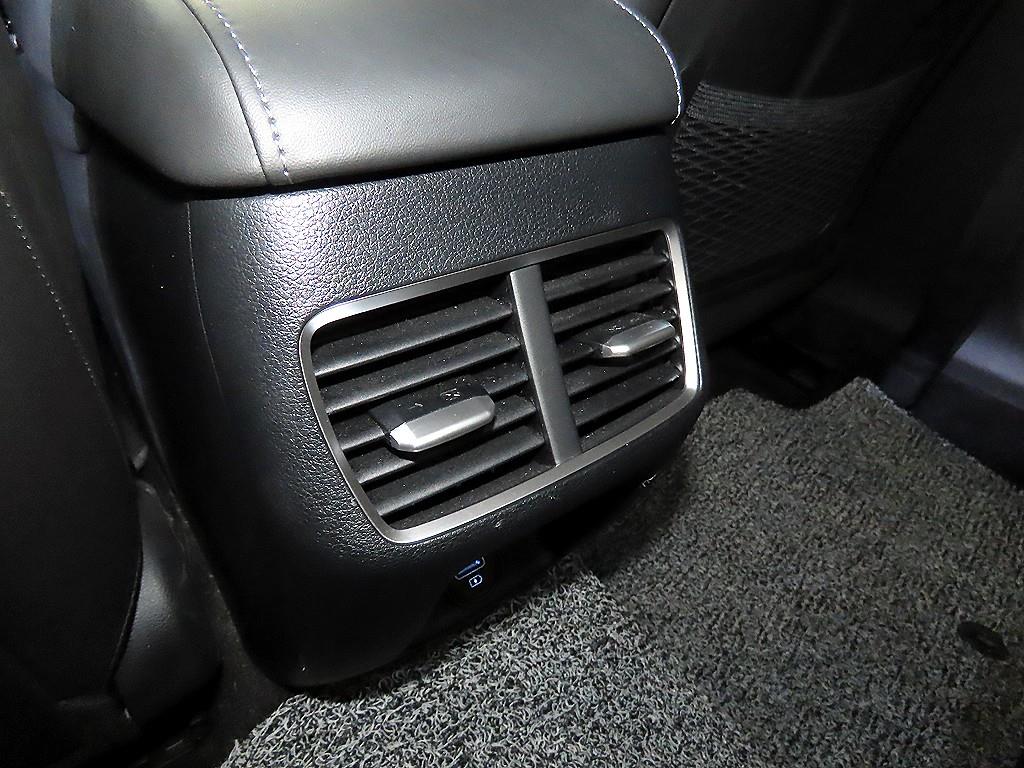 현대 쏘나타(DN8) 1.6 터보 프리미엄 플러스 - 이미지 19