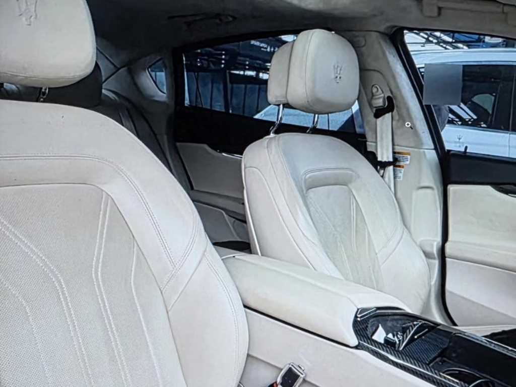 마세라티 콰트로포르테(6세대) 3.8 GTS - 이미지 2