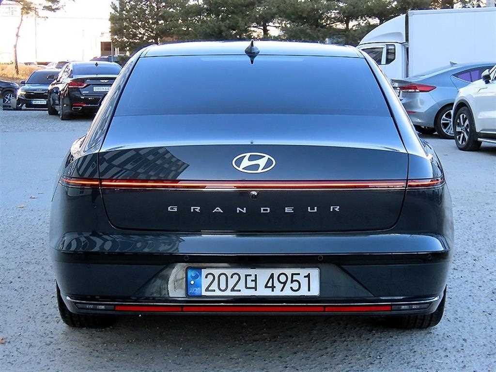 현대 디 올뉴그랜저 가솔린 2.5 캘리그래피 - 이미지 16