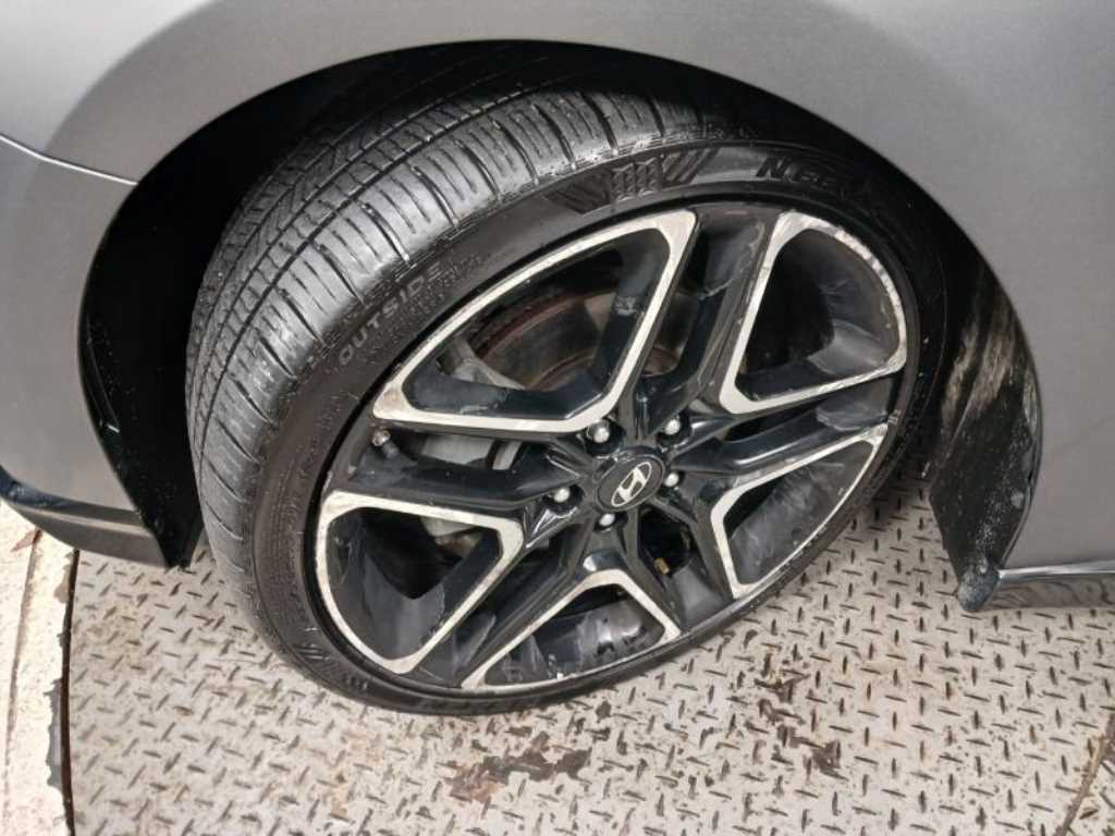 현대 벨로스터(JS) 1.6 터보 스포츠 코어 - 이미지 14