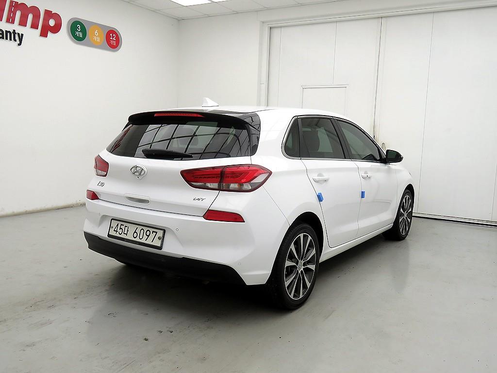 현대 i30 PD 1.4 터보 모던 - 이미지 14