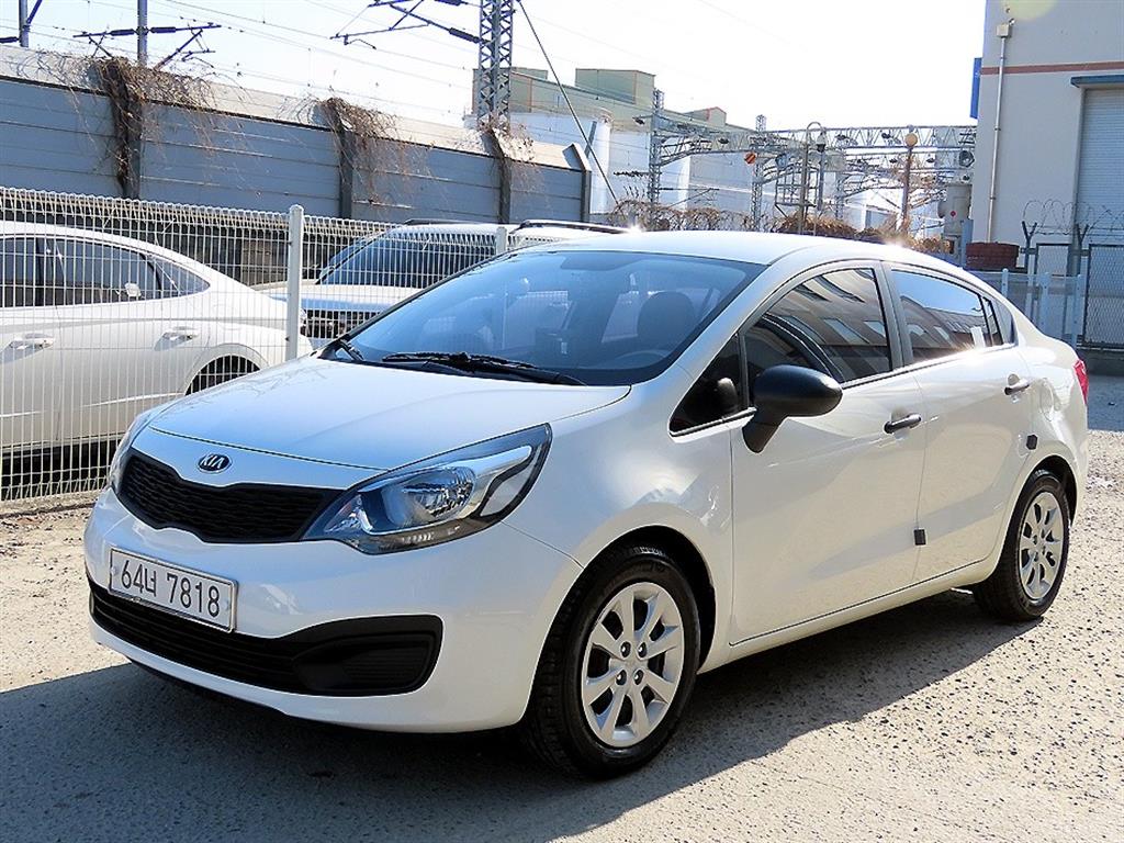 기아 올 뉴프라이드 4도어 1.4 MPI 스마트 - 이미지 2