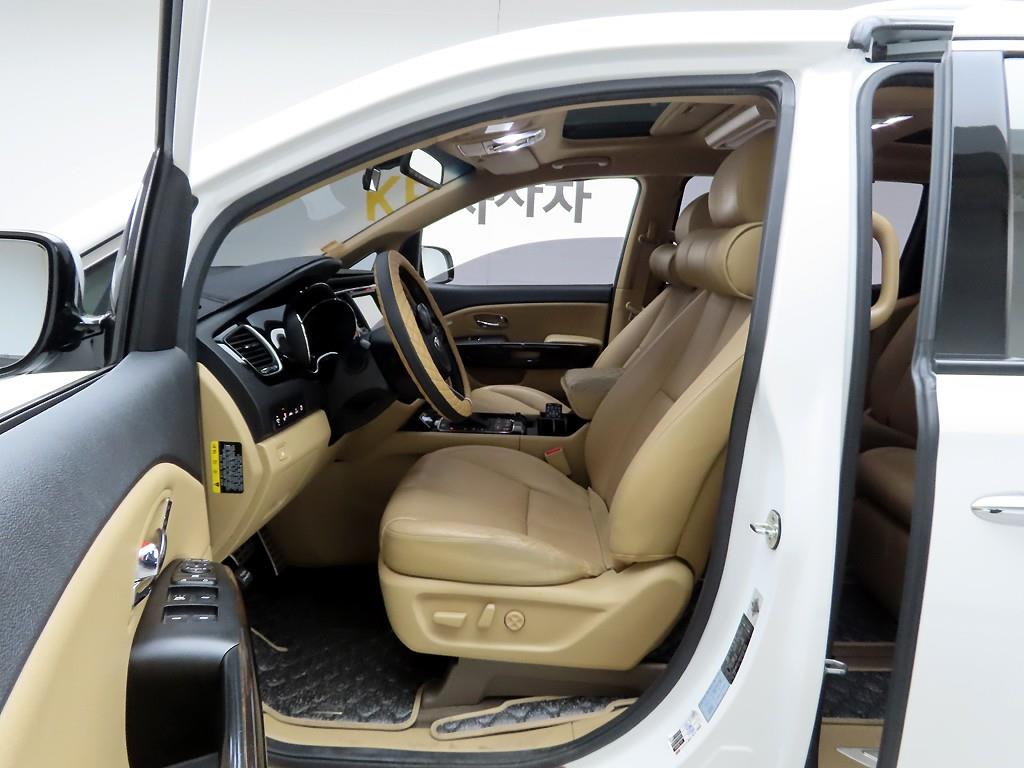 기아 올 뉴카니발 7인승 리무진 가솔린 프레지던트 - 이미지 5