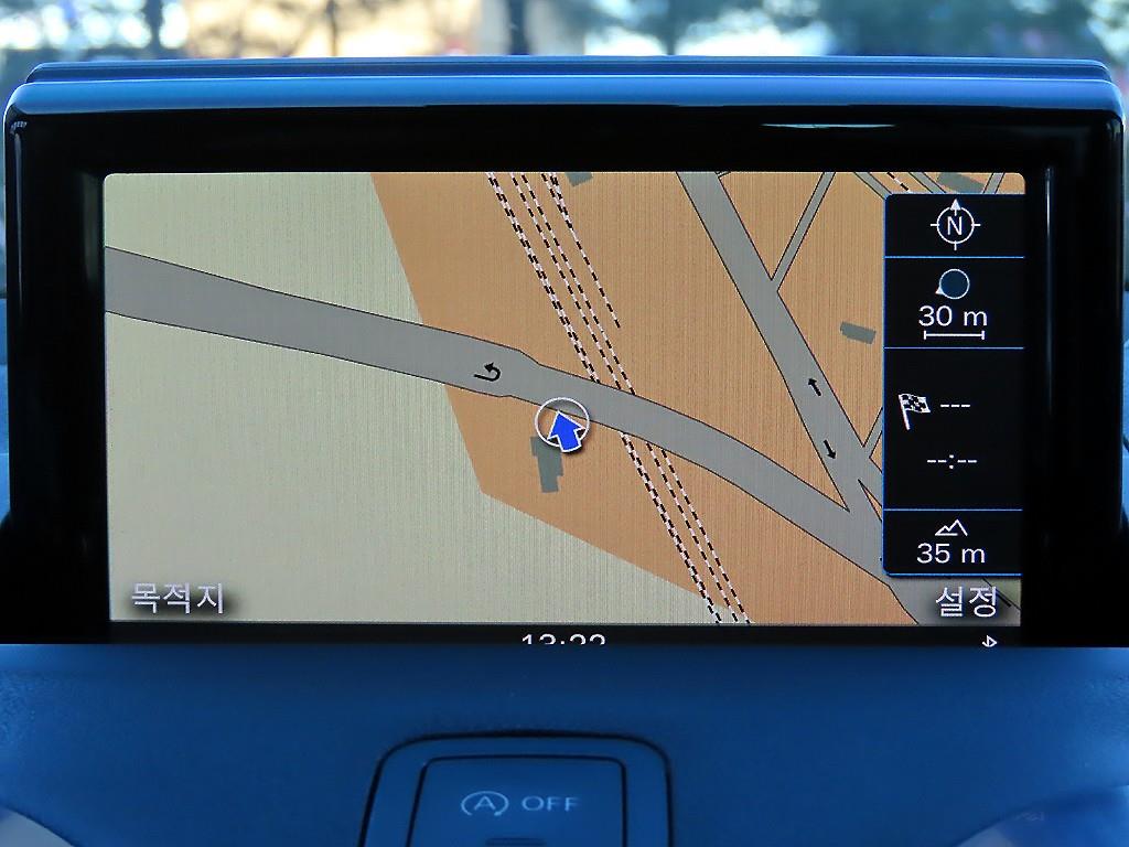 아우디 A1 30 TDI 스포트백 스포츠 스프린트 에디션 - 이미지 3