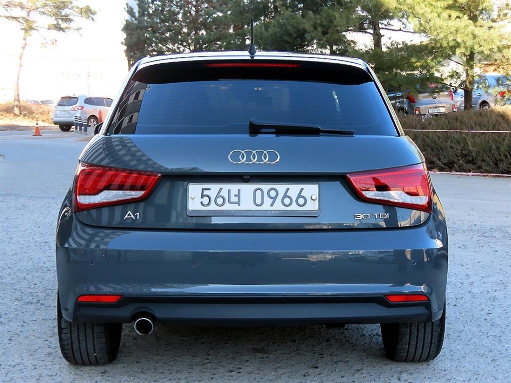 아우디 A1 30 TDI 스포트백 스포츠 스프린트 에디션 - 이미지 5