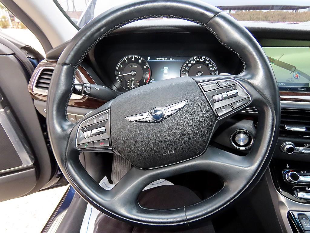 제네시스 EQ900 3.8 GDi AWD 프리미엄 럭셔리 - 이미지 9