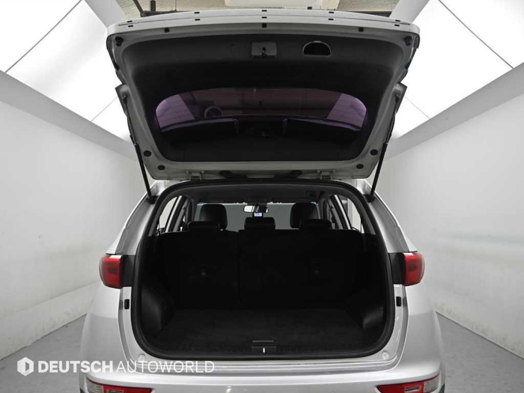 기아 신형 스포티지 R2.0 2WD 프레스티지 - 이미지 8