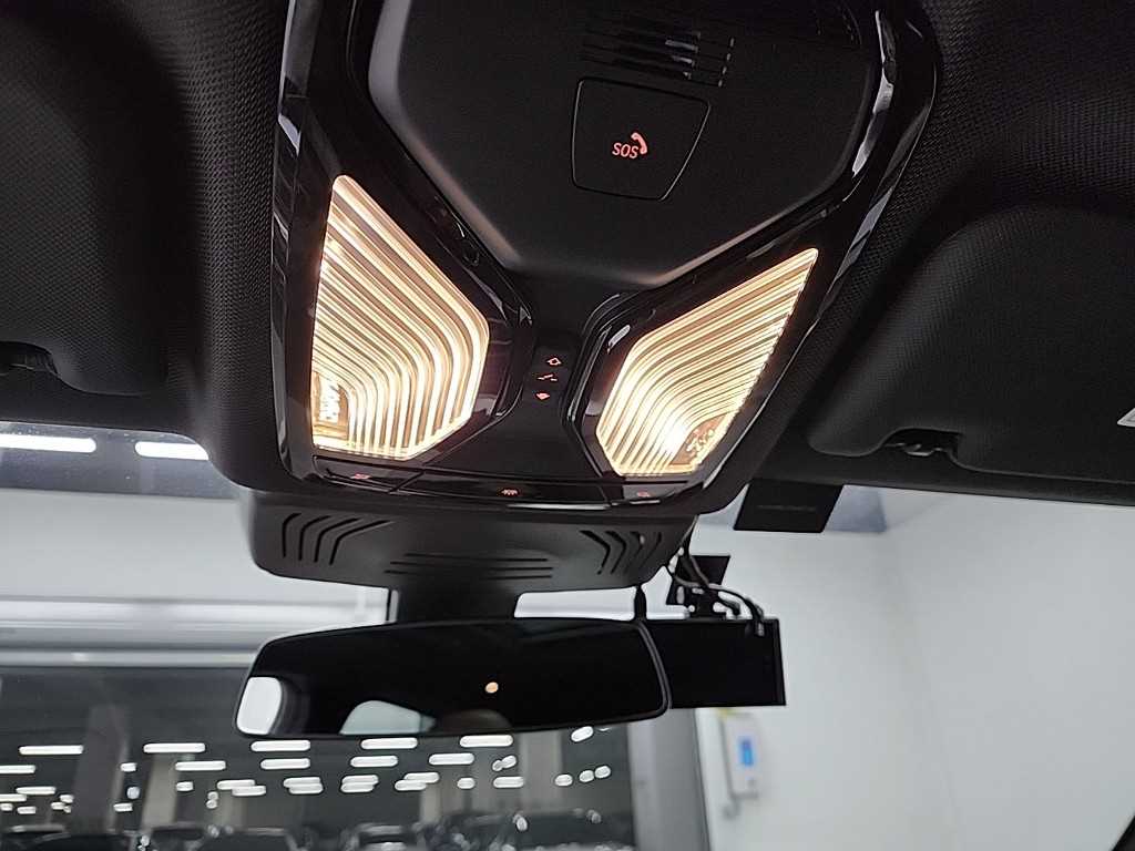 BMW X4(2세대) 20d xDrive M스포츠 - 이미지 15