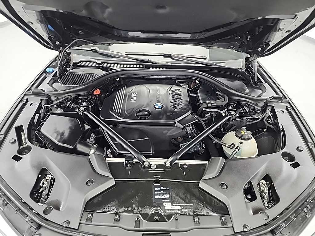 BMW 5시리즈(7세대) 520d M스포츠팩 플러스 - 이미지 7