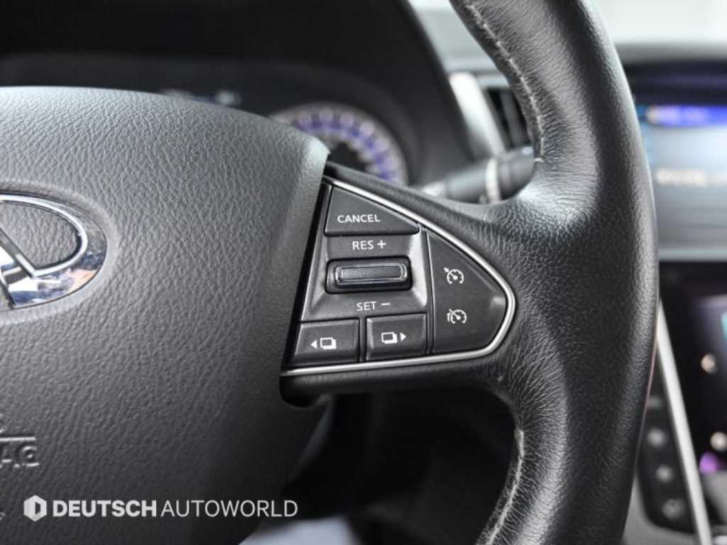 인피니티 Q50 2.2D