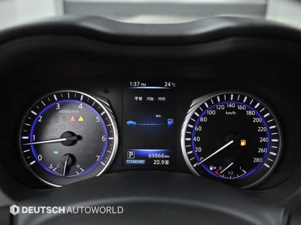 인피니티 Q50 2.2D - 이미지 6