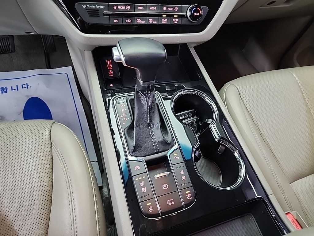 기아 더 뉴카니발 리무진 7인승 디젤 프레지던트 - 이미지 7