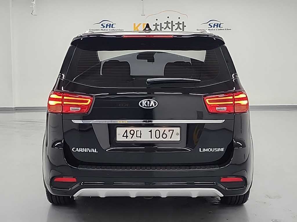 기아 더 뉴카니발 리무진 7인승 디젤 프레지던트 - 이미지 12