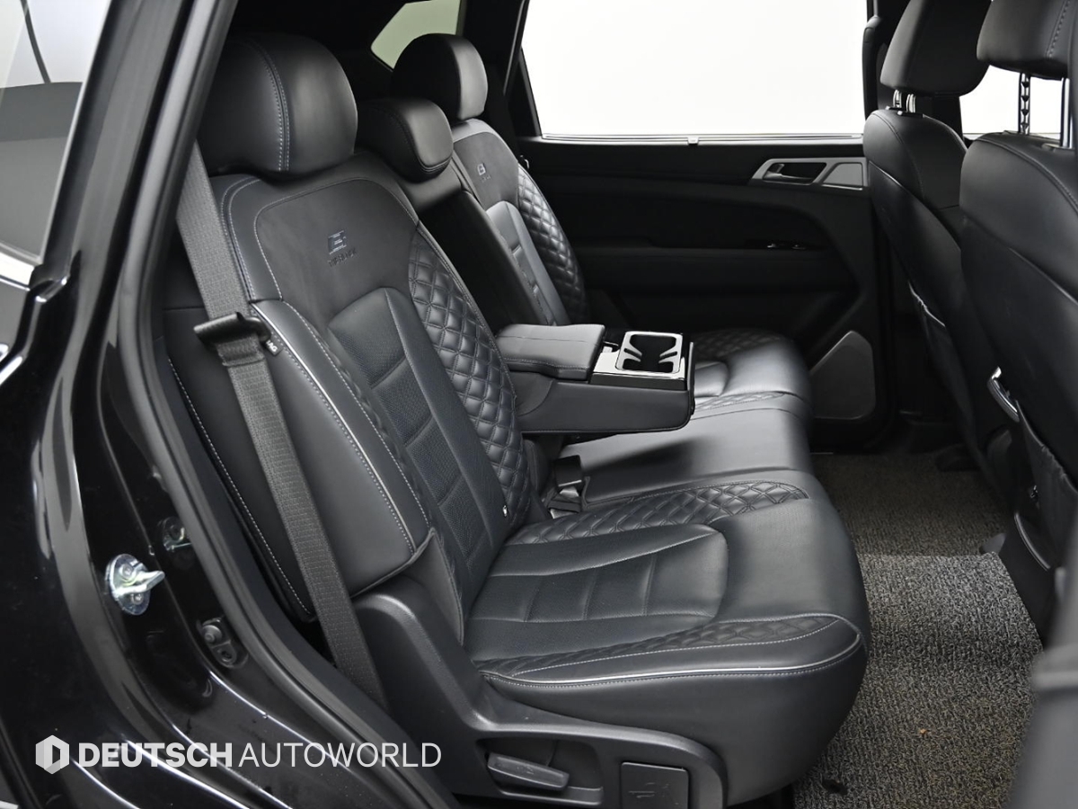 KG모빌리티(쌍용) 올 뉴렉스턴 2.2 4WD 더 블랙 - 이미지 8