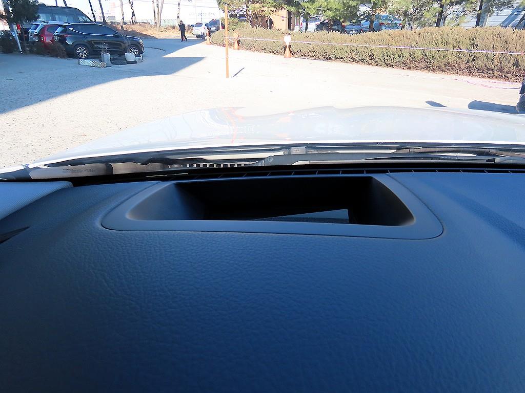 BMW 5시리즈(6세대) 528i - 이미지 6