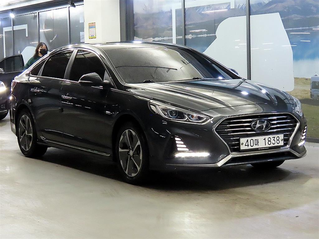 현대 LF쏘나타 뉴라이즈 하이브리드 2.0 HEV 모던 - 이미지 2