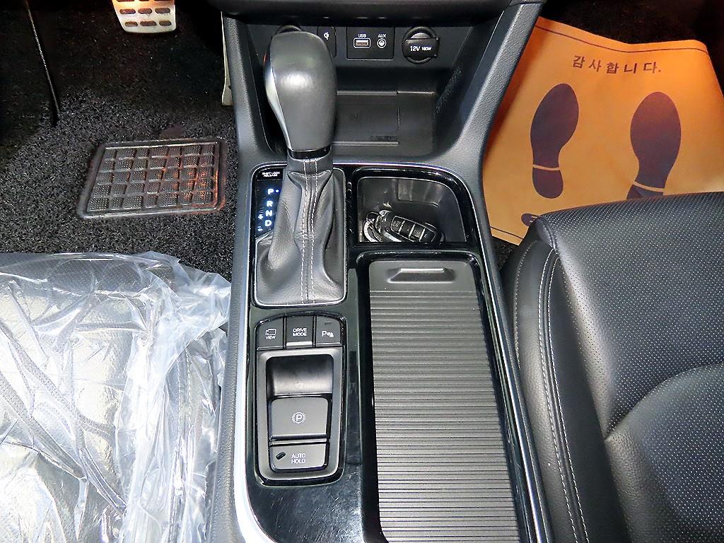 현대 LF쏘나타 뉴라이즈 하이브리드 2.0 HEV 모던 - 이미지 19