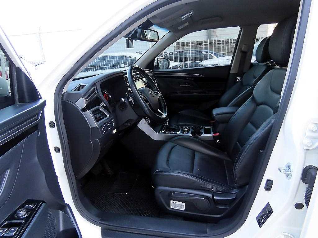 KG모빌리티(쌍용) 올 뉴코란도 1.5 가솔린 2WD C5 플러스 - 이미지 19