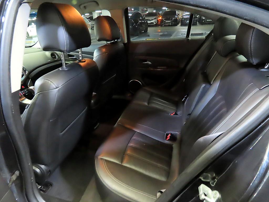 쉐보레 (대우) 어매이징 크루즈 4도어 1.6 디젤 LTZ