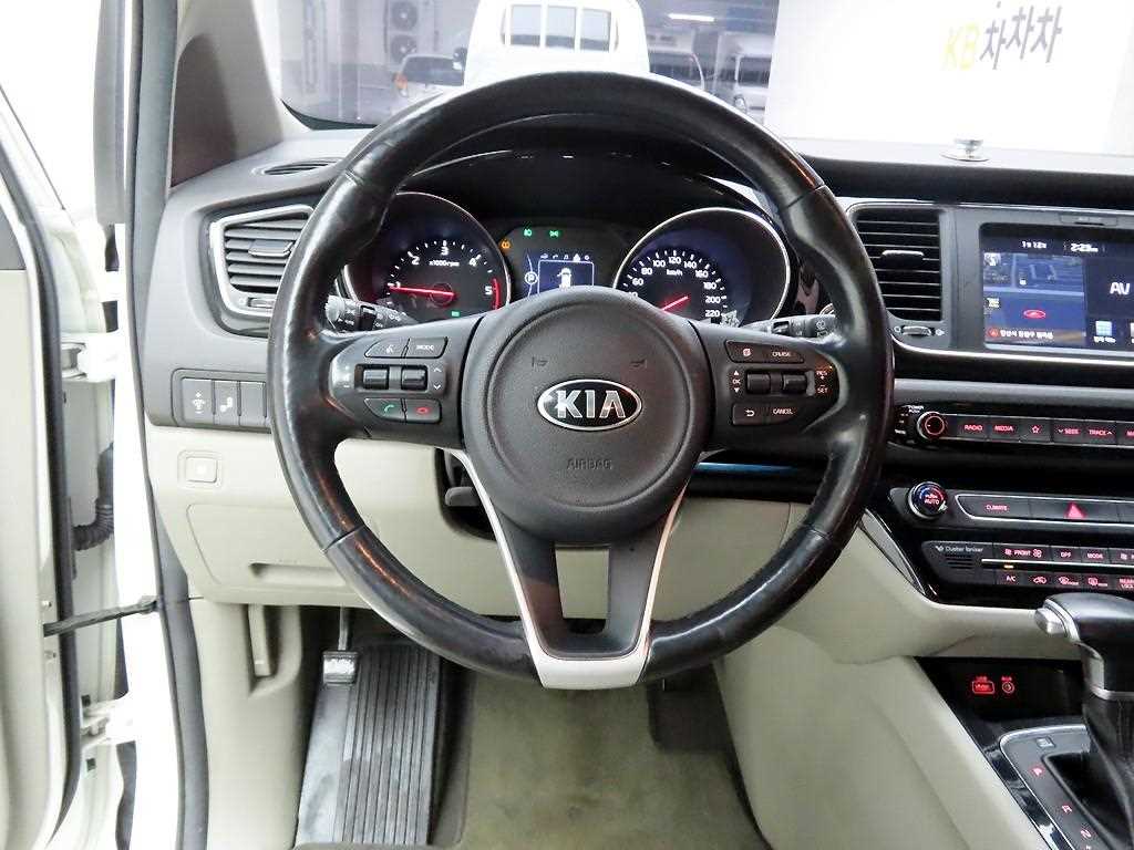 기아 올 뉴카니발 9인승 디젤 프레스티지 - 이미지 7