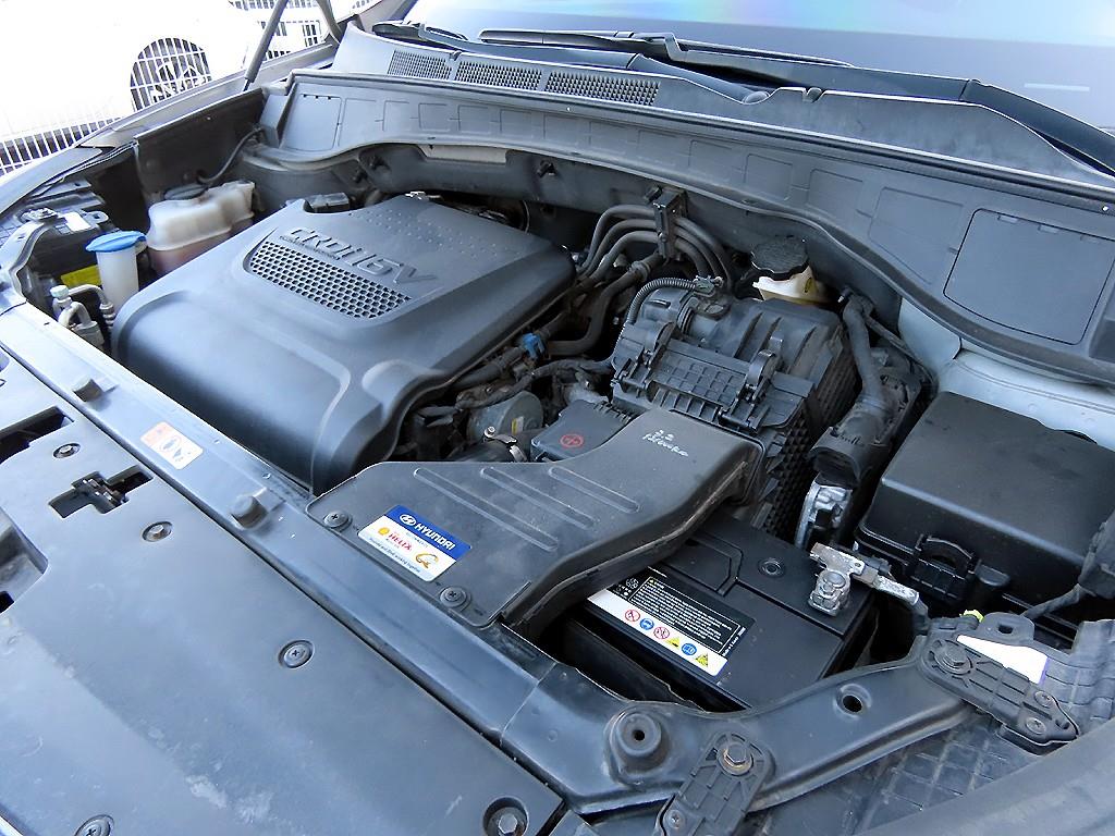 현대 맥스크루즈 디젤 R2.2 2WD 익스클루시브 스페셜 - 이미지 14