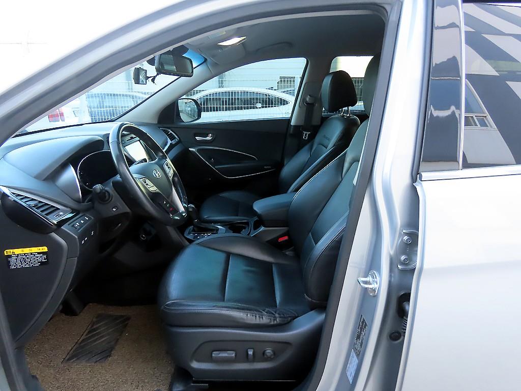 현대 맥스크루즈 디젤 R2.2 2WD 익스클루시브 스페셜 - 이미지 19