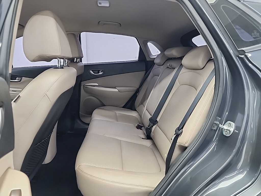 현대 코나 1.6 가솔린 2WD 프리미엄 - 이미지 12