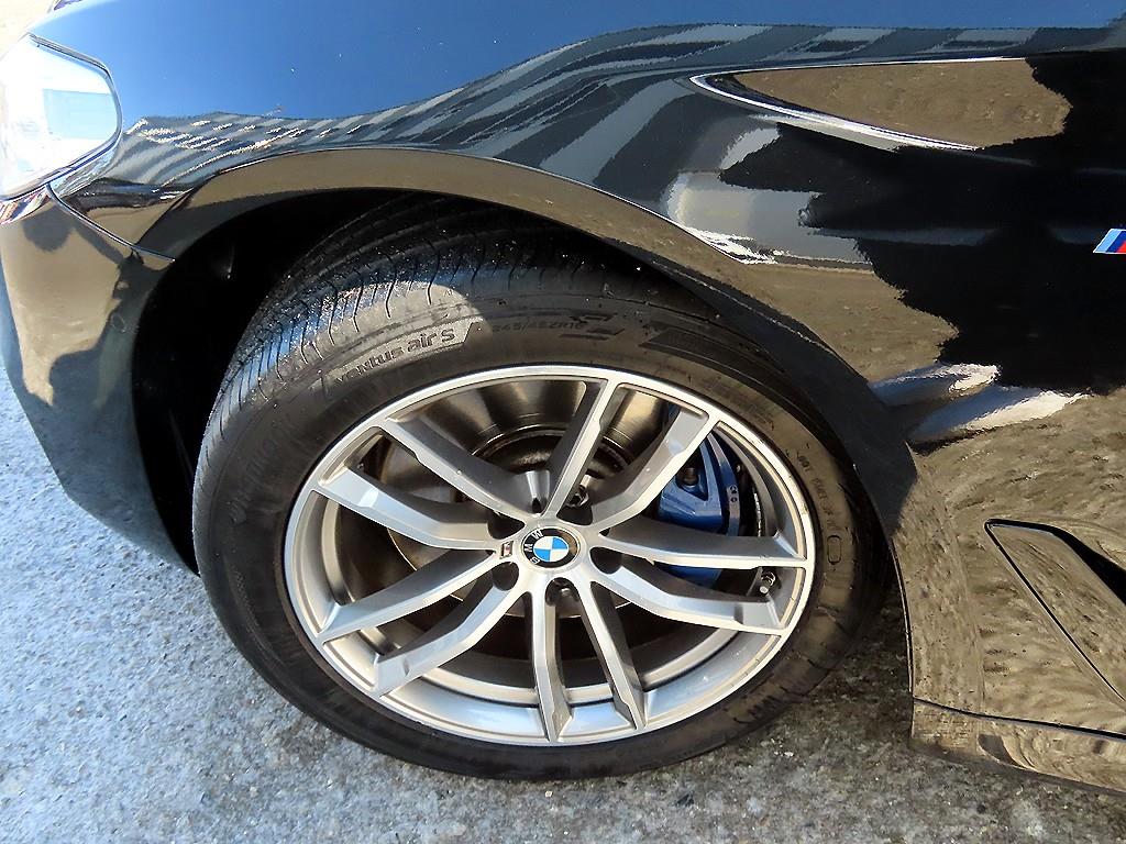 BMW 5시리즈(7세대) 530i M스포츠팩 플러스 - 이미지 8