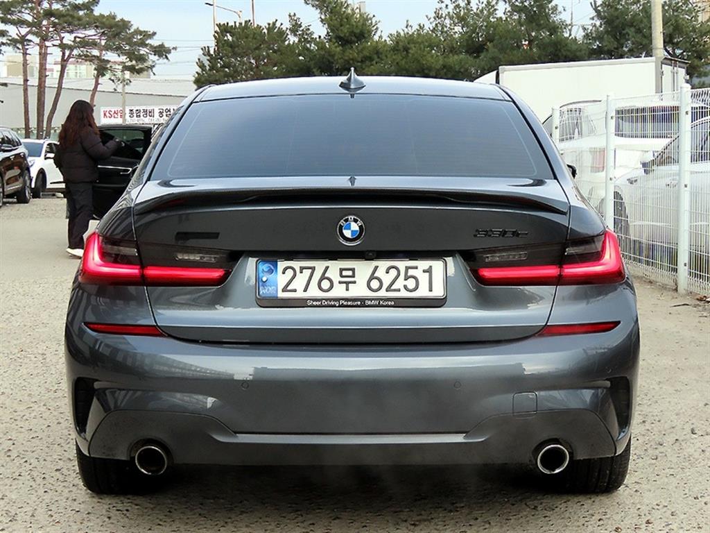 BMW 3시리즈(7세대) 330e M 스포츠 팩 - 이미지 14