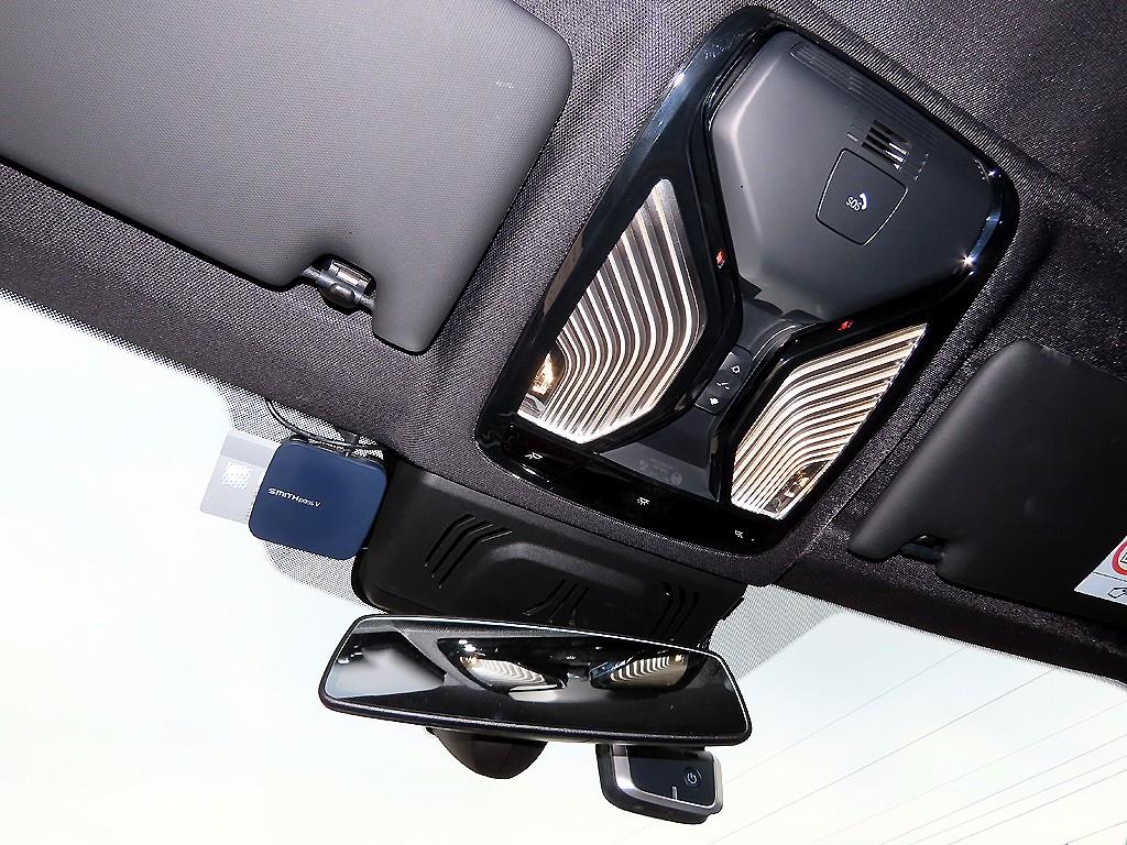 BMW 3시리즈(7세대) 330e M 스포츠 팩 - 이미지 13