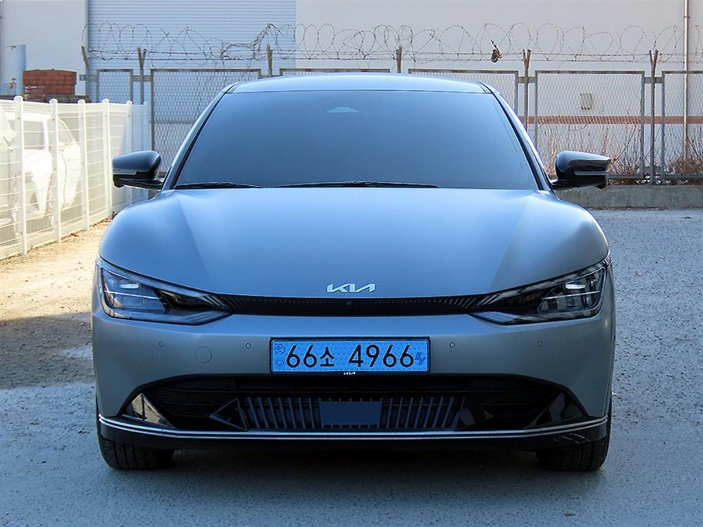 기아 EV6 롱 레인지 2WD 어스 - 이미지 16