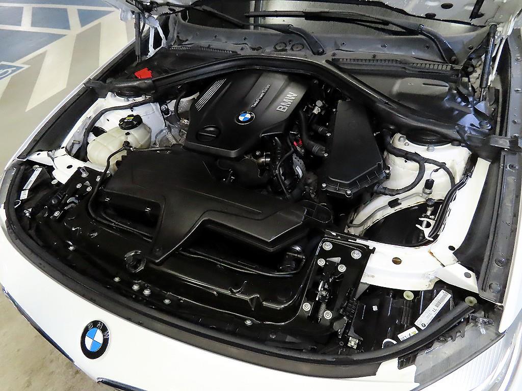 BMW 그란투리스모(GT) 3시리즈 GT 320d xDrive - 이미지 2