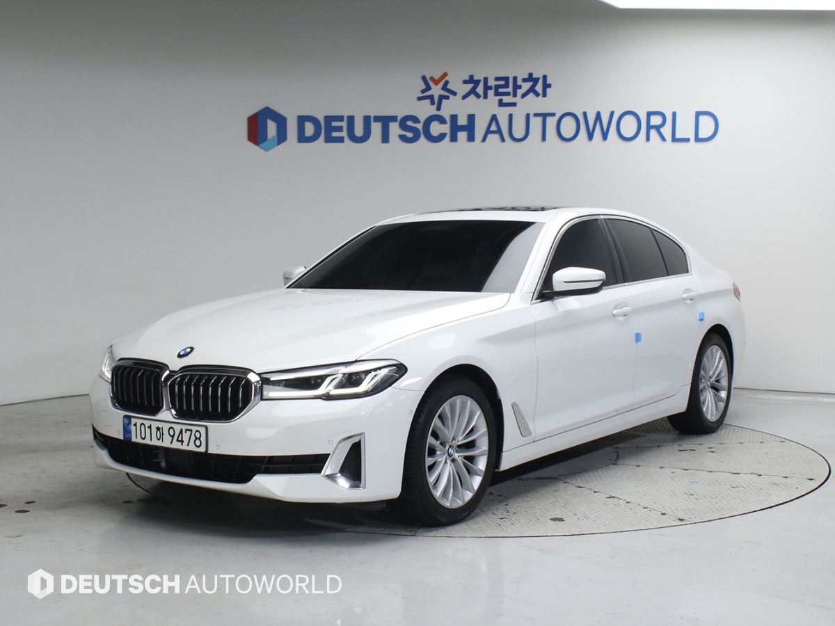 BMW 5시리즈(7세대) 523d 럭셔리 - 이미지 11