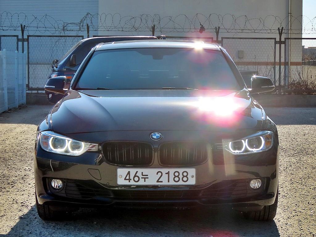 BMW 3시리즈(6세대) 328i - 이미지 19