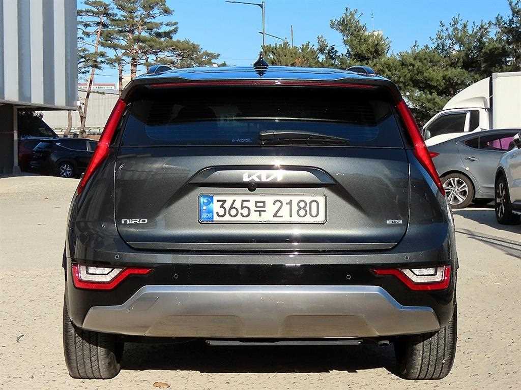 기아 디 올뉴니로 1.6 HEV 프레스티지 - 이미지 8