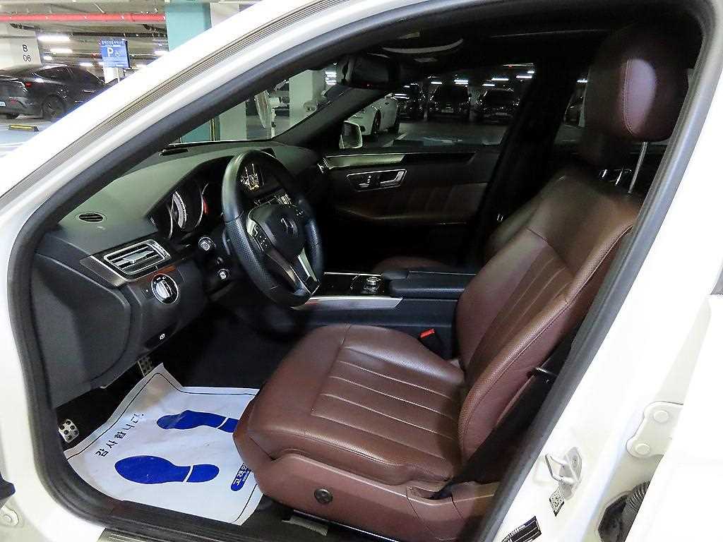 벤츠 E클래스(4세대) E300 아방가르드 - 이미지 12