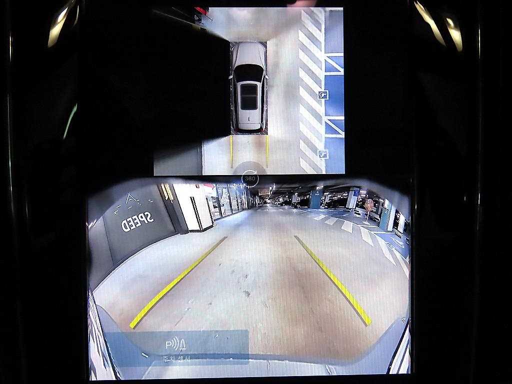 볼보 V60 크로스컨트리(2세대) 2.0 B5 AWD 울트라 - 이미지 12