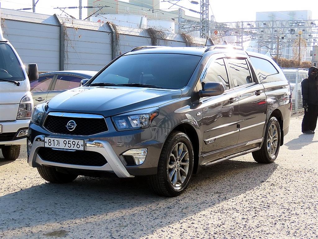 KG모빌리티(쌍용) 코란도 스포츠 CX7 4WD 익스트림 - 이미지 15