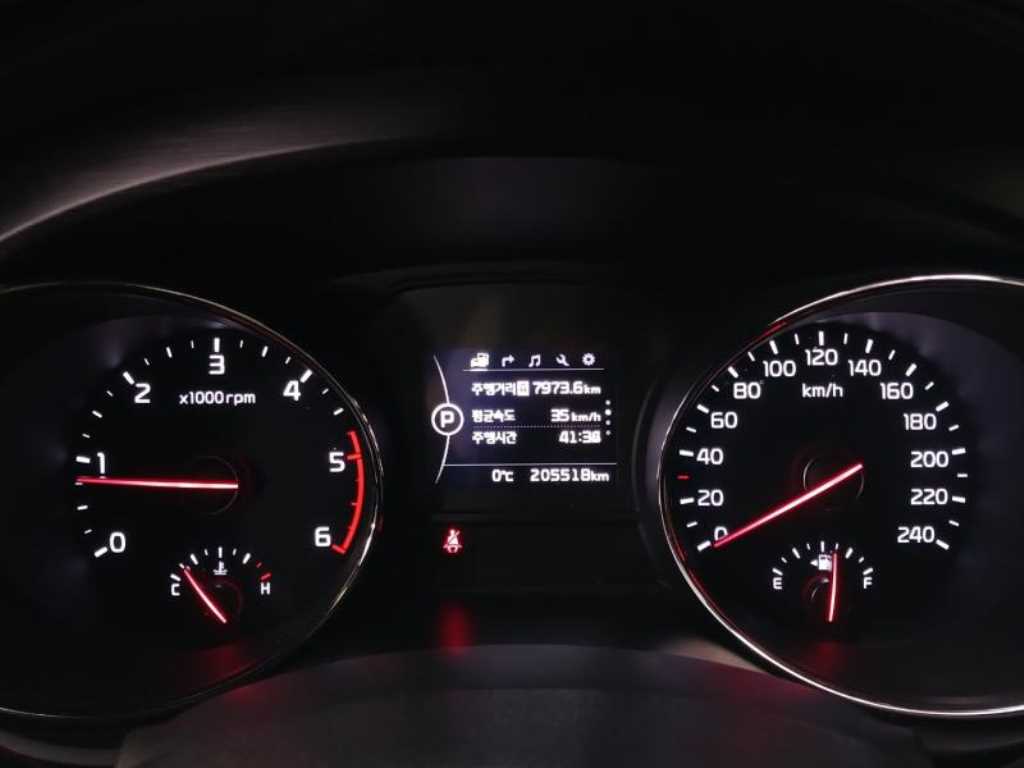 기아 올 뉴카니발 9인승 디젤 럭셔리 - 이미지 2