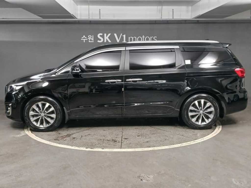 기아 올 뉴카니발 9인승 디젤 럭셔리 - 이미지 13