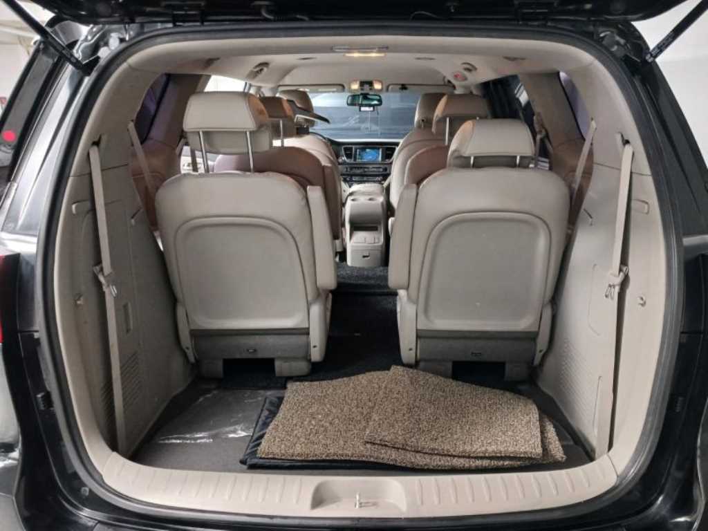 기아 올 뉴카니발 9인승 디젤 럭셔리 - 이미지 20