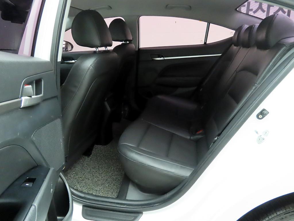 현대 더 뉴아반떼AD 1.6 가솔린 스마트 초이스 - 이미지 4